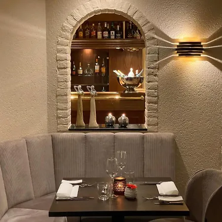 Hotel Alberts