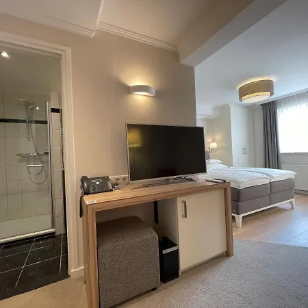 Alberts Szálloda Heijenrath