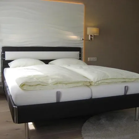 Hotel Landhotel Alberts 4*